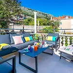 Laura Holiday home