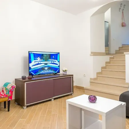 بيت للعطل Laura