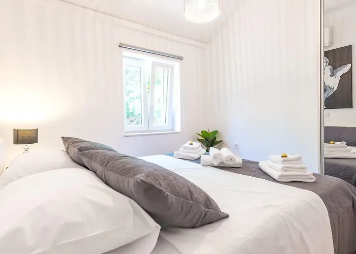 בית נופש Laura דוברובניק