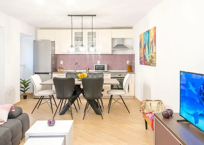 Laura 두브로브니크